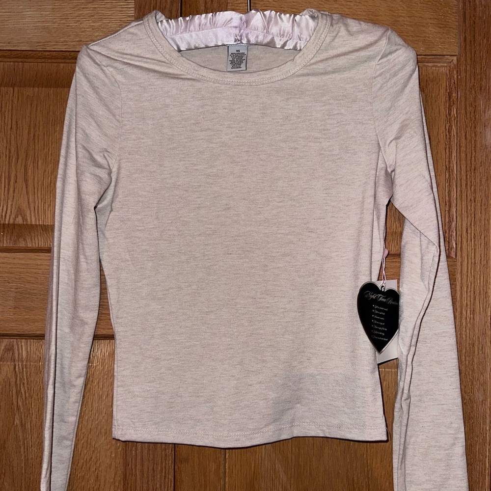 Chic Cream Long Sleeve Blouse